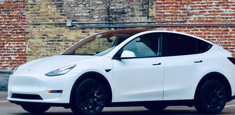 Tesla Model Y 2021