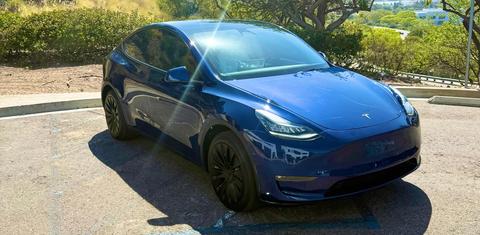 Tesla Model Y 2021
