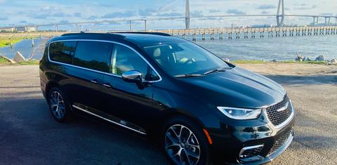Chrysler Pacifica 2022