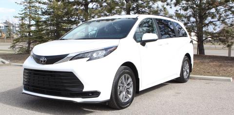 Toyota Sienna 2026