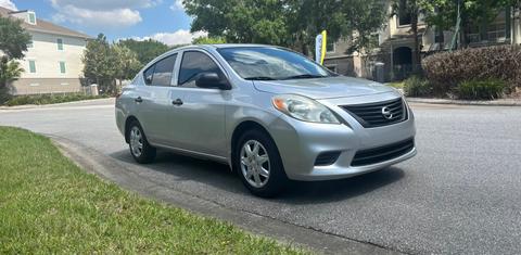 Nissan Versa 2014