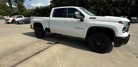 Chevrolet Silverado 2500HD 2025