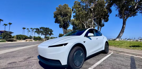 Tesla Model Y 2026