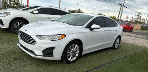 Ford Fusion Hybrid 2020