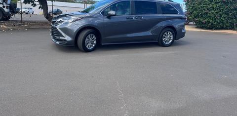 Toyota Sienna 2025