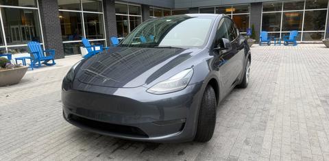 Tesla Model Y 2023
