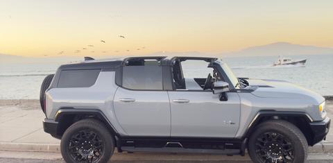GMC HUMMER EV SUV 2024