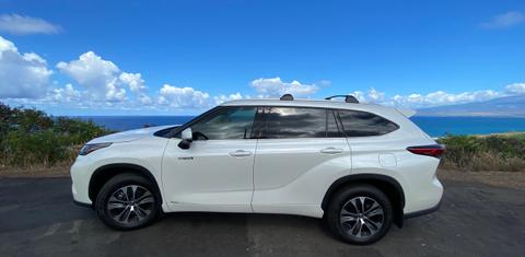 Toyota Highlander Hybrid 2021