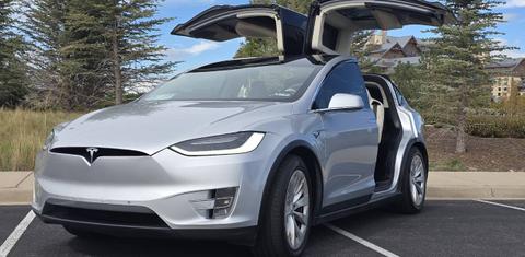 Tesla Model X 2018