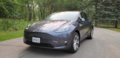 Tesla Model Y 2023