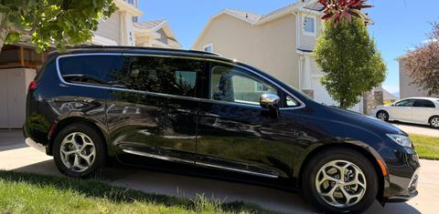 Chrysler Pacifica 2022