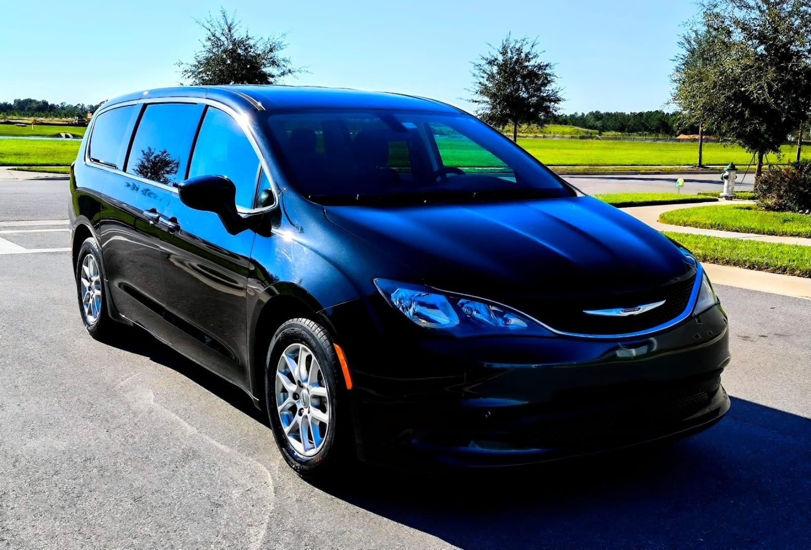 Chrysler Voyager 2021 in Winter Garden, FL