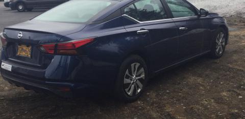 Nissan Altima 2019