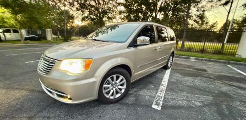 Chrysler Town & Country 2016