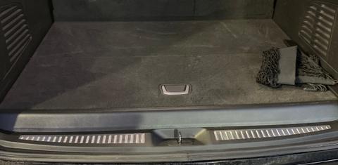 Cadillac Escalade ESV 2017