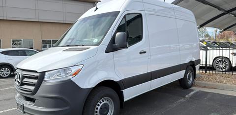 Mercedes-Benz Sprinter Cargo 2025