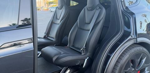 Tesla Model X 2026