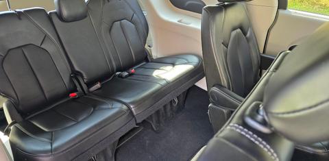 Chrysler Pacifica 2023