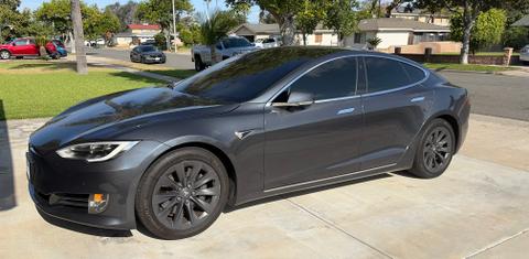 Tesla Model S 2018
