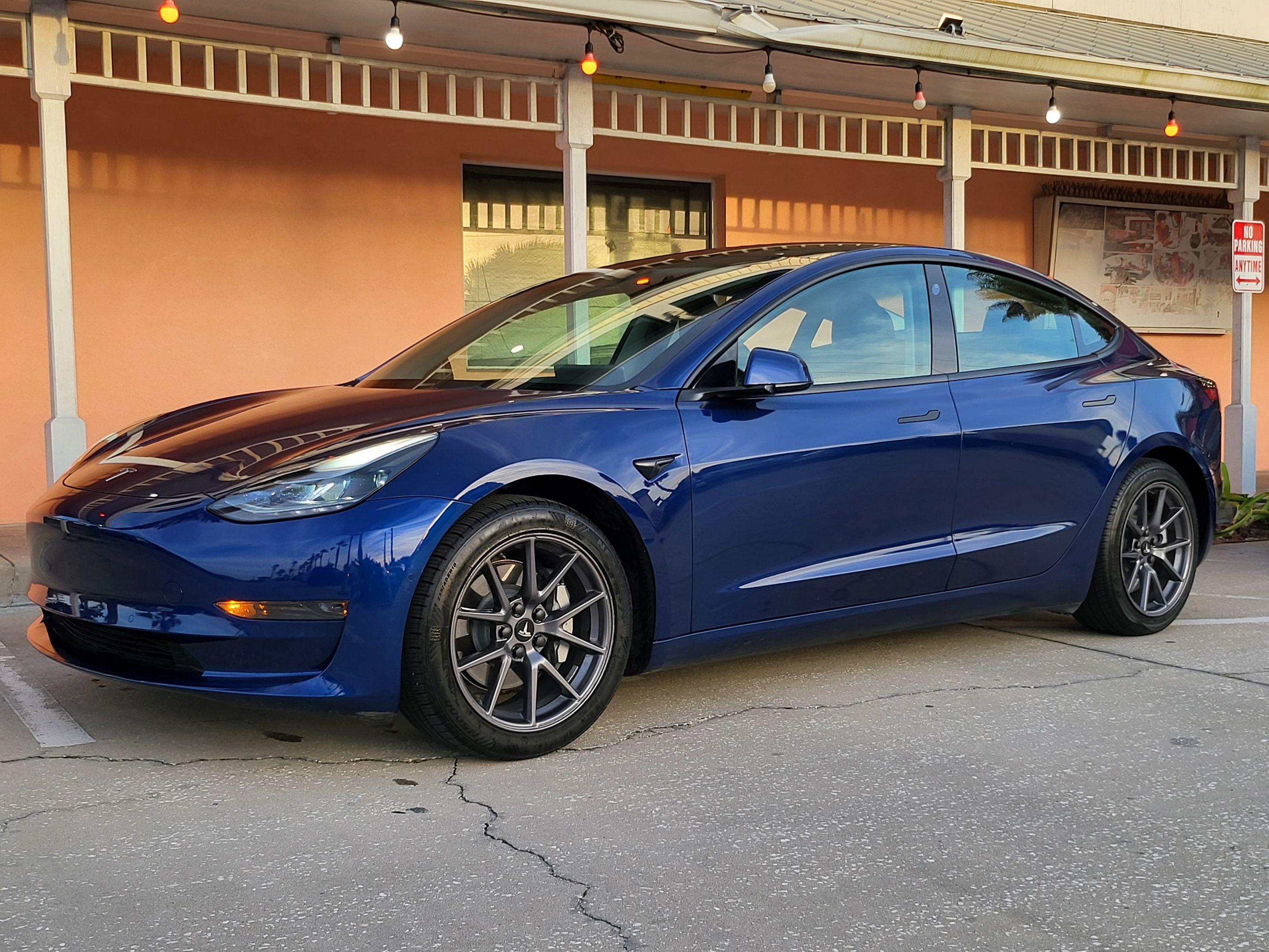 Tesla Model 3 2021 in Melbourne Beach, FL