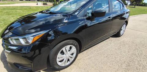 Nissan Versa 2024