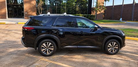 Nissan Pathfinder 2024