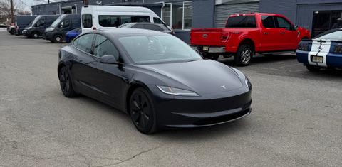 Tesla Model 3 2024