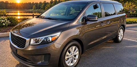 Kia Sedona 2016