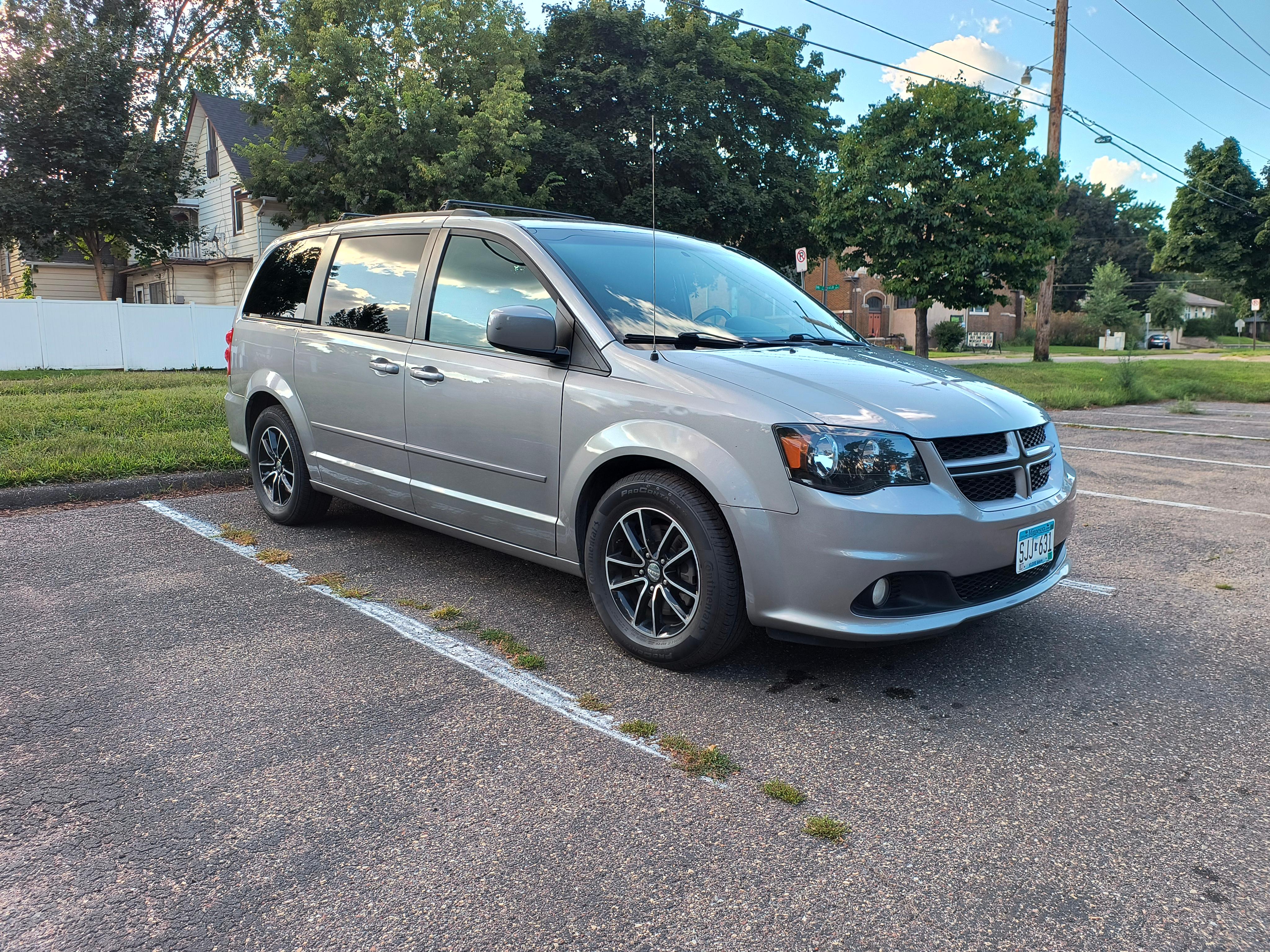 Dodge Grand Caravan 2016 in Saint Paul, MN