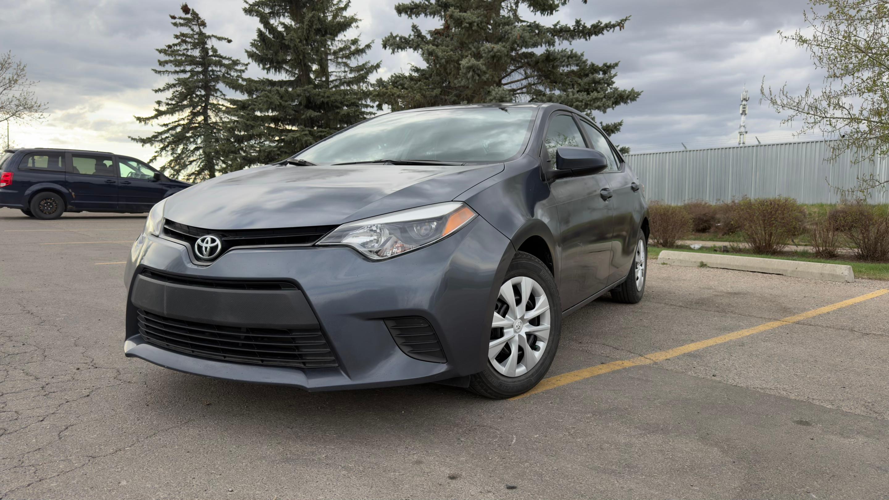 Toyota Corolla 2016 à Calgary, AB