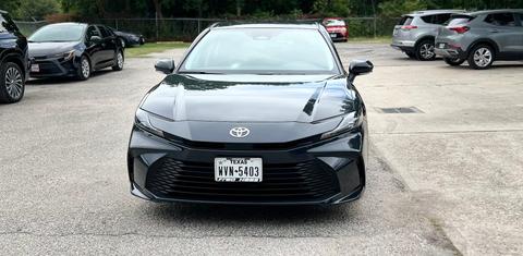 Toyota Camry Hybrid 2025