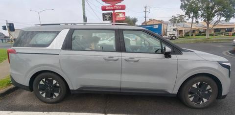 Kia CARNIVAL 2025