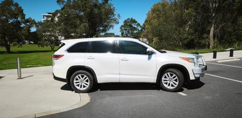 Toyota KLUGER 2016