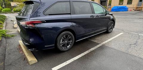 Toyota Sienna 2025