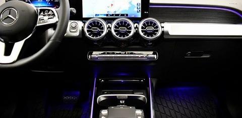 Mercedes-Benz GLB-Class 2023