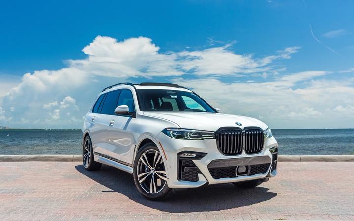 BMW X7 2022