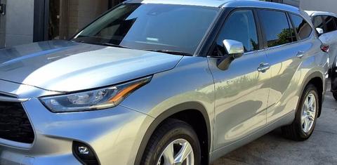 Toyota KLUGER 2025