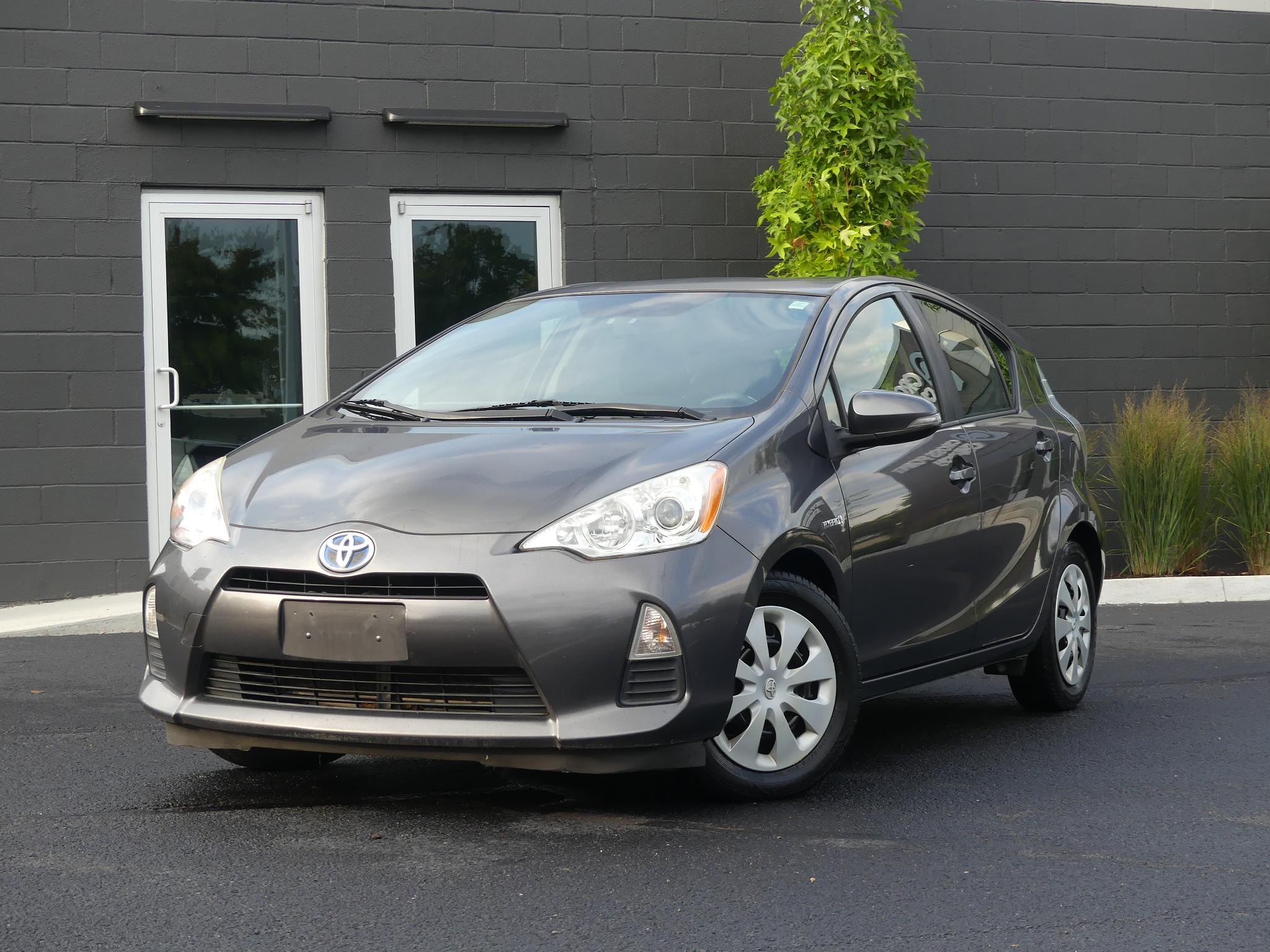 Toyota Prius c 2014 in Mount Juliet, TN