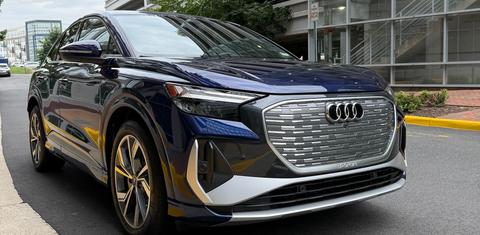 Audi Q4 e-tron 2024