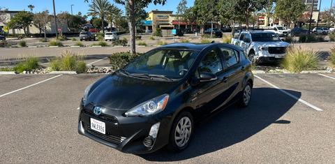 Toyota Prius c 2015