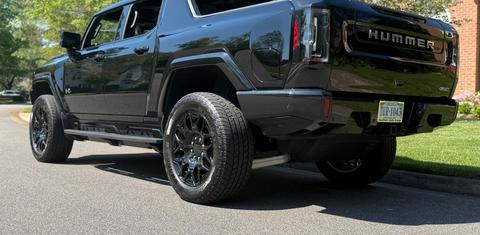 GMC HUMMER EV 2025