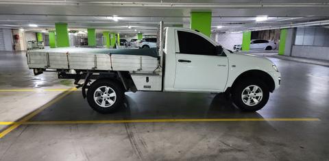 Mitsubishi TRITON 2015