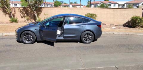 Tesla Model 3 2021