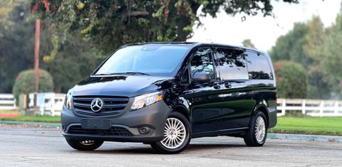 Mercedes-Benz Metris 2023