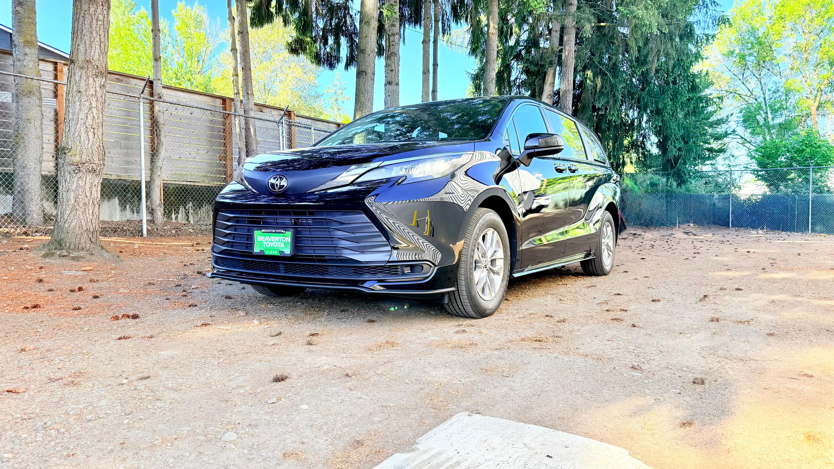 Toyota Sienna 2026 in Tigard, OR
