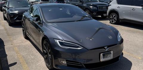 Tesla Model S 2016