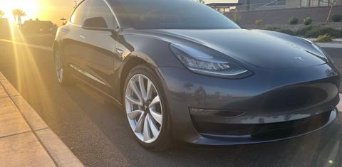 Tesla Model 3 2018