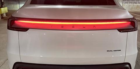 Tesla Model Y 2026