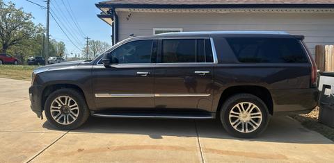 Cadillac Escalade ESV 2017