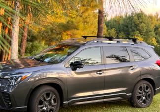 Subaru Ascent car